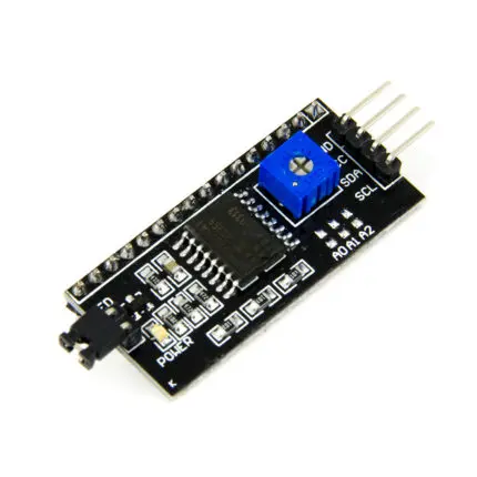 Carte I2C PCF8574 compacte pour écran LCD, connecteurs et puce visibles, idéale pour Arduino, tension 5V.