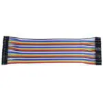 Fil jumper femelle 40 cm, connecteurs noirs aux extrémités, câble flexible pour connexions Arduino et projets électroniques.