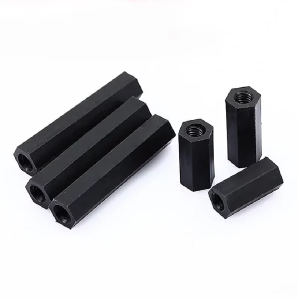 Entretoise en plastique M3*12+6mm