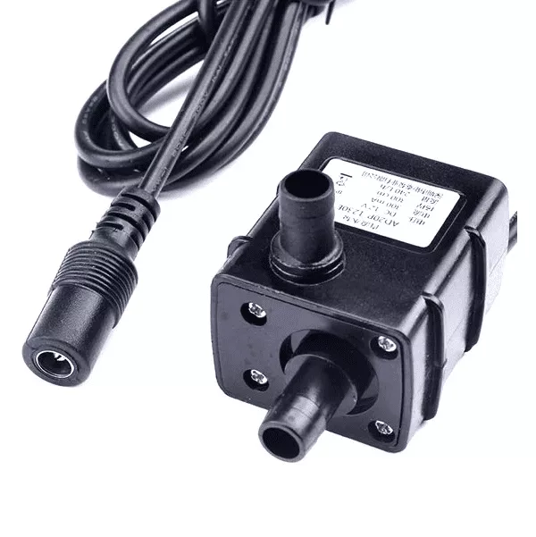 Second image of Mini Pompe à eau submersible électrique 240L/H DC 12V 3M