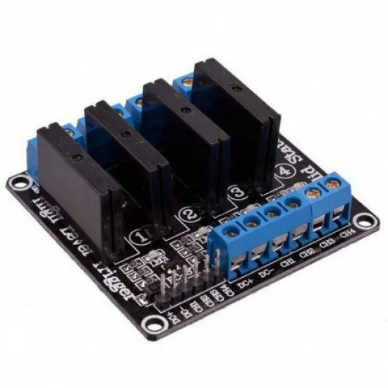Module Relais OMRON 4CH 5V SSR 250V/2A Avec Fusible 2A