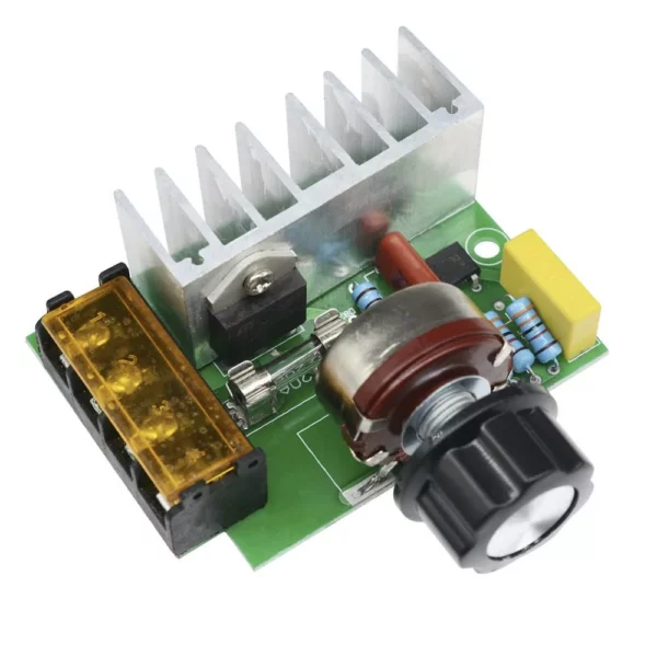 Régulateur de tension à Thyristor 4000W Vin=220VAC Vout=0-220VAC