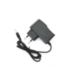 Chargeur secteur noir avec prise européenne et câble