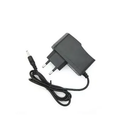 Chargeur secteur noir avec prise européenne et câble