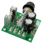 Module électronique avec potentiomètre et dissipateurs de chaleur