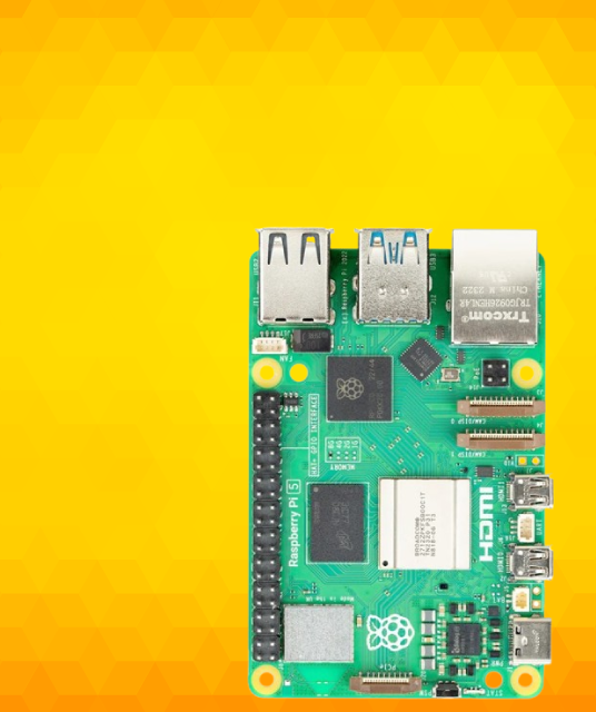Carte électronique Raspberry Pi 5 avec fond jaune