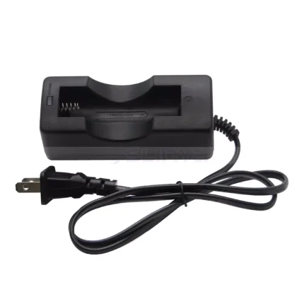 chargeur simple 1x18650 - Chargeur Simple batterie 1×18650 3.7V - Didactico Tunisie